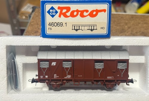 Roco 46069.1 Carro merci chiuso FS logo losanga scala H0 | Condition: Usato