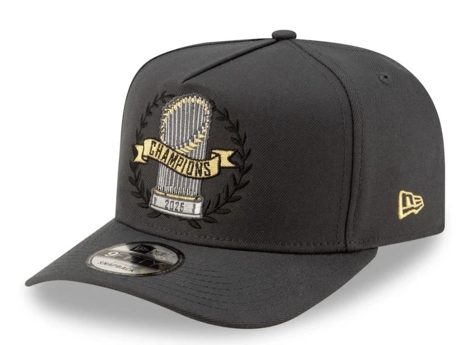 🏆 LA Dodgers 2025 World Series Champions Parade New Era 9FIFTY Hat w/ PIN 🏆 - Image 3 of 4