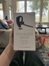 Plantronics Voyager 5200 Bluetooth Never Used In Original Box
