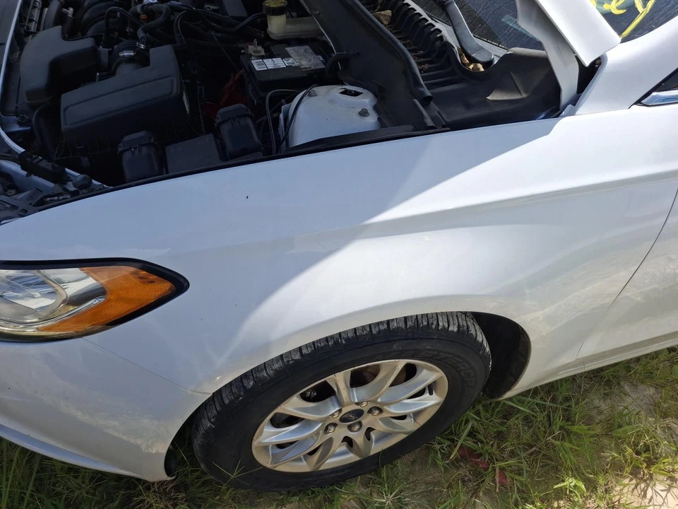 Conjunto de filtro de aire usado se adapta a: Ford Fusion 2017 2,5 grado A Foto 2 de 4