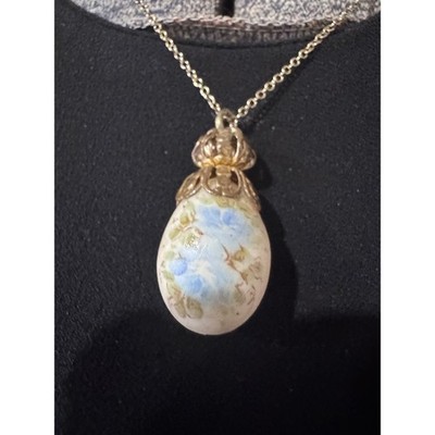 Signed V. Bates Hand-Painted Porcelain Egg Pendant   Vintage Floral Necklace