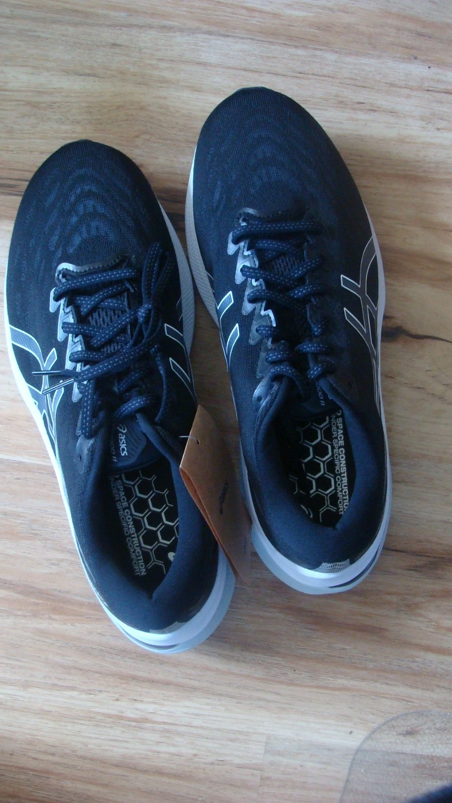 ASICS GT 2000 11 Uomo Taglia 8.5 4E Nero Nuovo con scatola