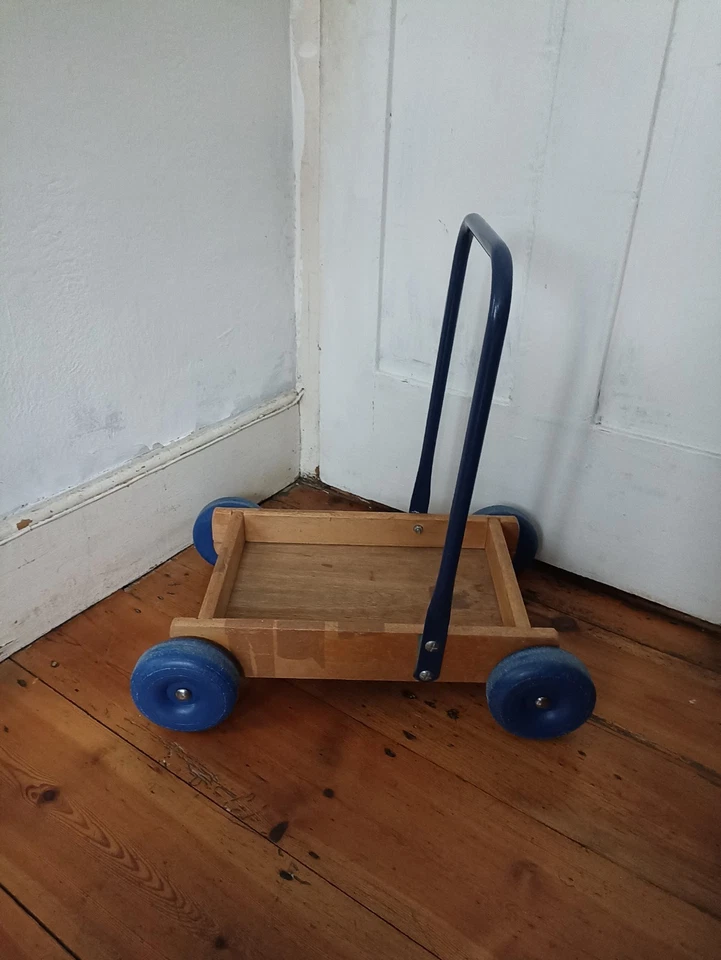 Vintage Wooden Pushalong Baby Walker + 20 Bricks - Image 2 of 4