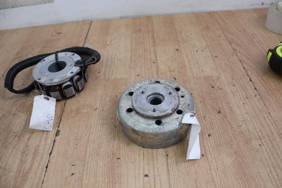 ARCTIC CAT M7 2005 EFI volante y estator Foto 4 de 4