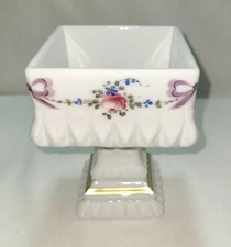 Vintage MCM Westmoreland Milk Glass Wedding bowl Pedestal Candy Dish