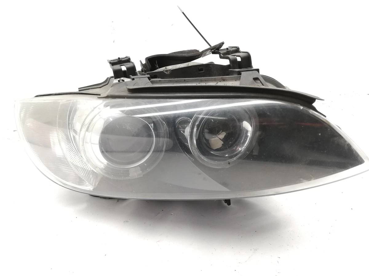 BMW 3 Coupe E92 320 d Front Right Headlight 7162130 2.00 Diesel 