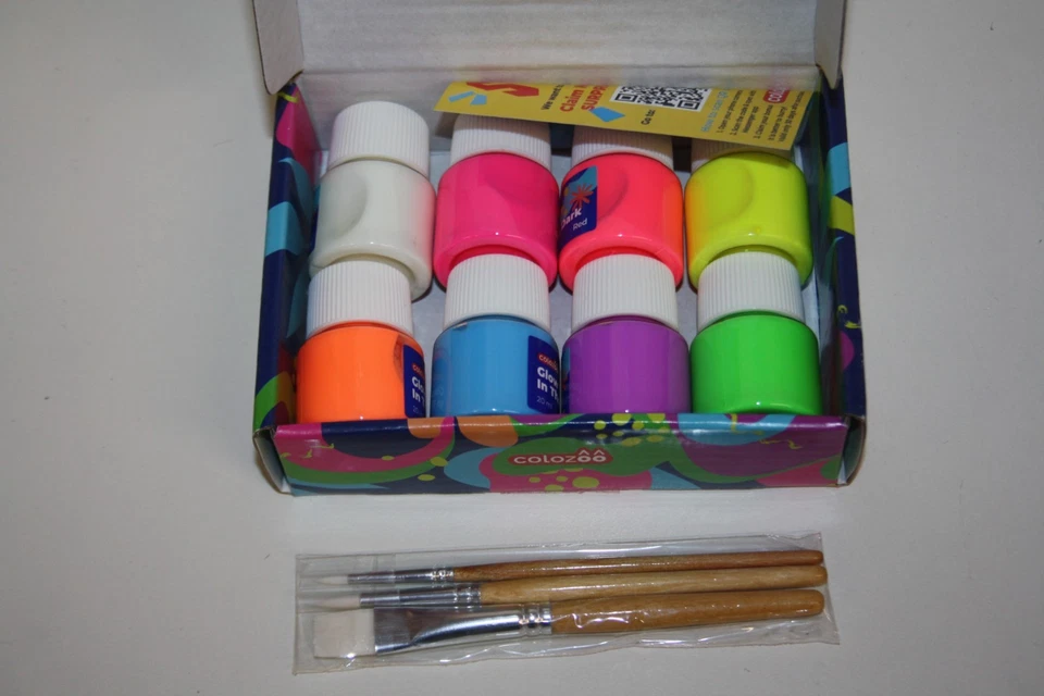 Glow in the Dark Acryl Farben Set | 8x20ml Fluoreszierende Farbe + 3 Pinsel - Bild 1 von 3