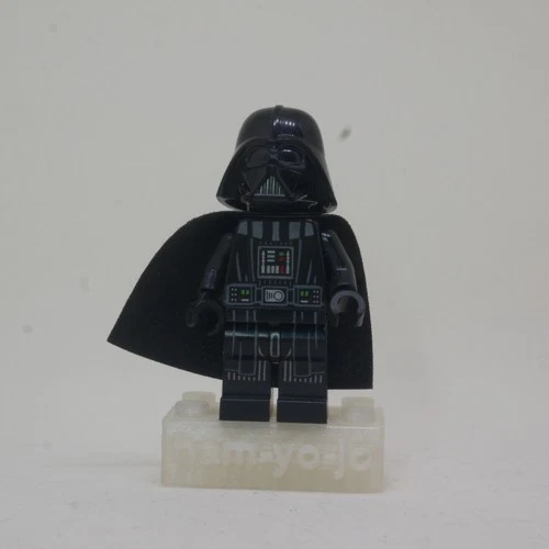 LEGO STAR WARS MINIFIGURE: sw0636 LORD DARTH VADER, type 2 helmet
