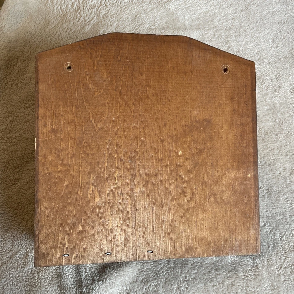 Винтажная деревянная пробковая доска для сообщений с латунным держателем рулона бумаги Eagle 9x9"" - Изображение 2 из 4