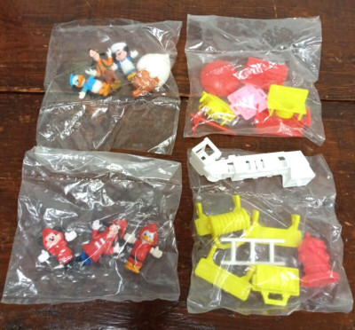 VTG Disney ARCO Mickeys Ice Cream Truck 6107 & Fire Truck 6108 ACCESSORIES ONLY