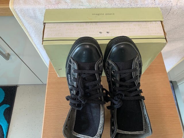 Converse John Lennon All Star Peace HI Black Grey 1Q088 Size Converse John Lennon All Star Peace HI Black Grey 1Q088 Size