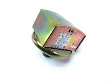 Dwyer 1823-80 Diaphragm Pressure Switch