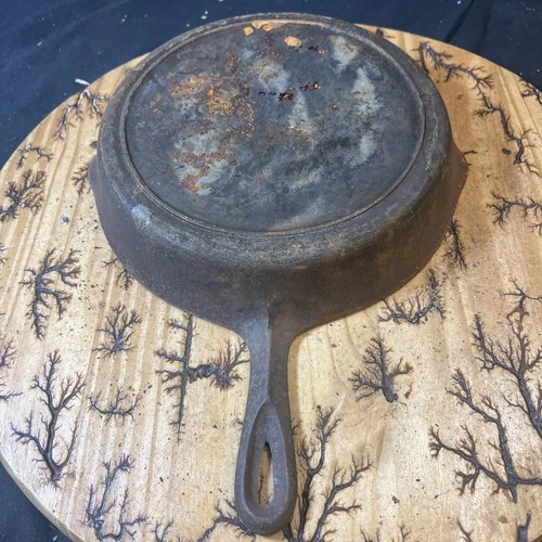 Birmingham (BSR) Red Mountain No. 8-B Cast Iron Skillet Unmarked