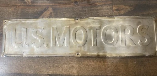 Old Metal U.S. Motors Sign/vintage sign/vintage motors sign