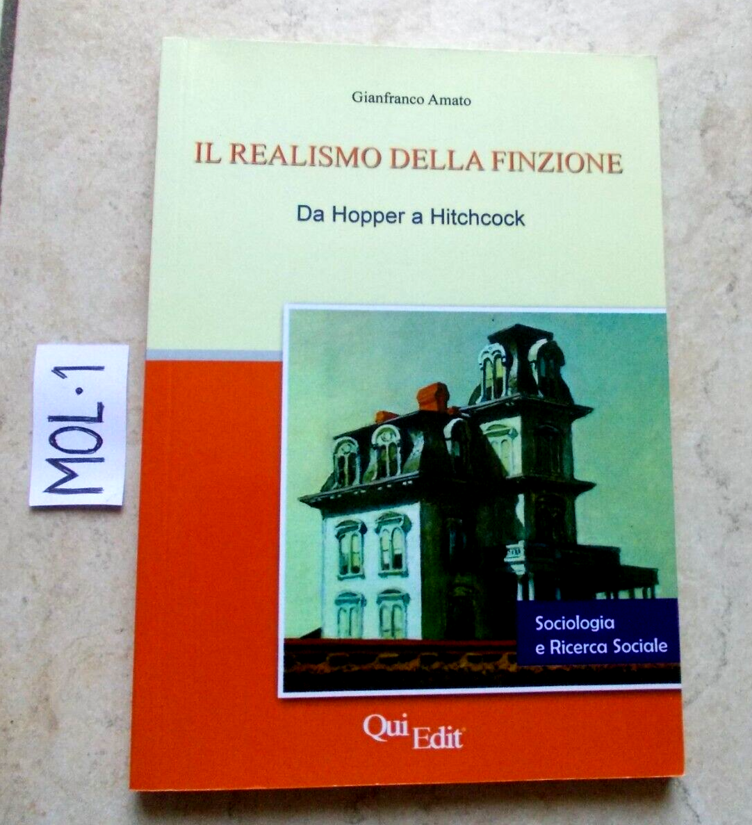 Foto 1 di 2
