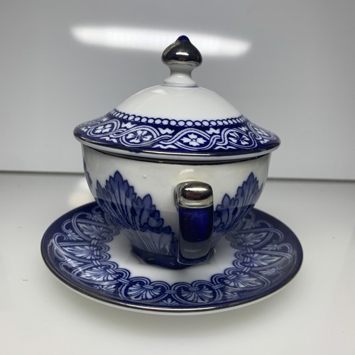 Bombay CompanyBlue & White Covered Cups & Saucers-Grace Pattern - B-2 - Picture 19 of 23