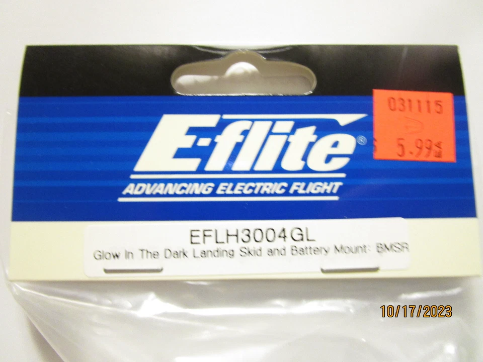 Светящаяся в темноте посадочная площадка и крепление аккумулятора Eflite EFLH3004GL MSR - Изображение 4 из 4