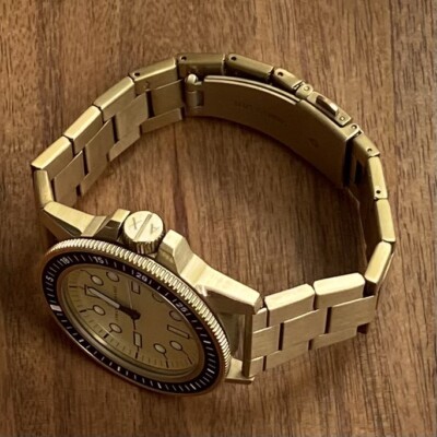 Armani Exchange Gold Watch NEEDS BATTERY AX1854 Dive Bezel