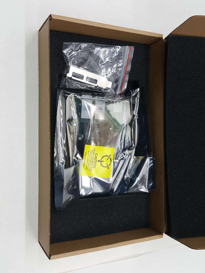 HIGHPOINT ROCKETRAID 4322 EXTERNAL 8-CH PCIe SAS/SATA RAID CONTROLLER NIB OEM - Image 2 of 4