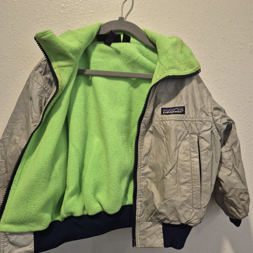 Chaqueta Bomber Vintage Patagonia Big Label Nylon Niño 4/5 Gris Años 90 Forrada de Vellón Foto 3 de 4
