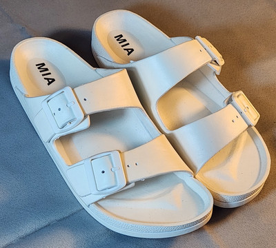 Mia Jasmin Sandals EVA Foam Slides Women's Size 10 White Rubber