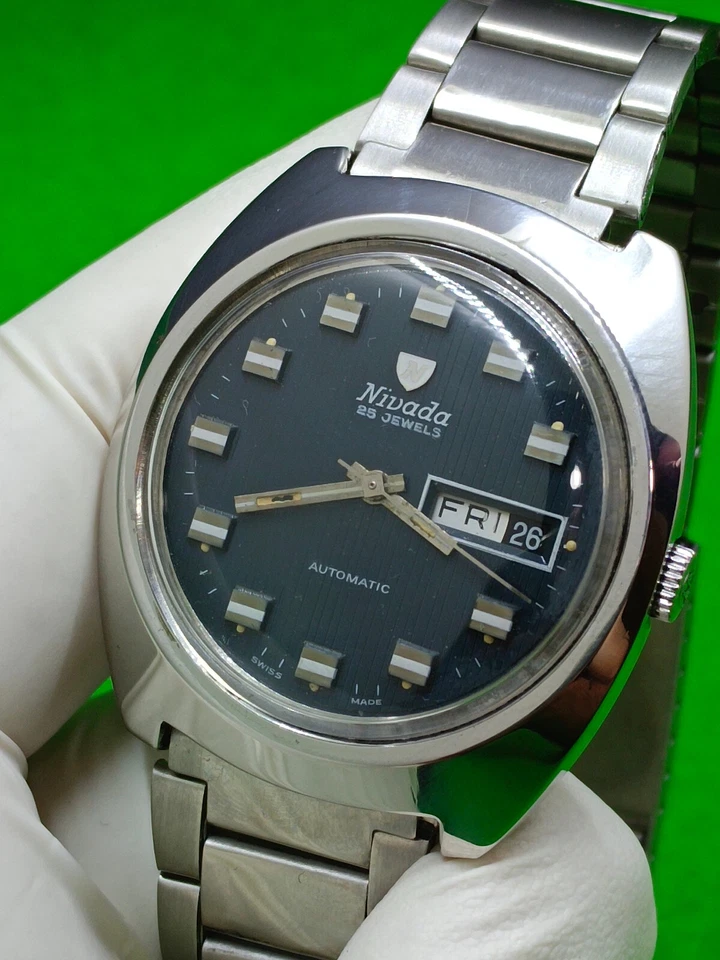 Reloj Nivada Vintage Automático 25 Joyas Día/Fecha Indicato Foto 2 de 4