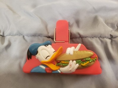 Vintage Donald Duck Red Chip Bag Clip Clasp Walt Disney by Hoan Ltd.