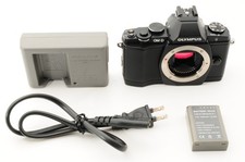 Olympus OM-D E-M5 16.1 MP Digital Camera Black Body S/C 8153 MINT JAPAN 134