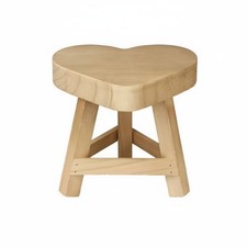 Three Leg Plant Stand Space Saving Flower Shaped Stool Rounded Edges for