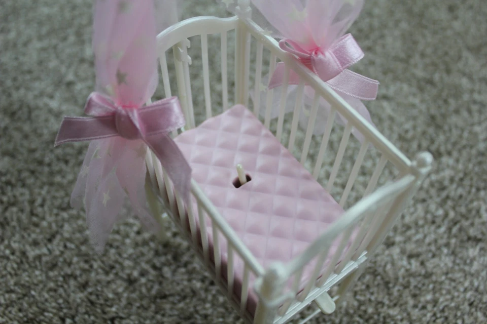 芭比 Krissy 睡前婴儿床顶篷套装老式玩具 2002 声音工作罕见 — 第 3/4 张图片