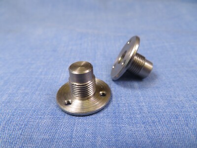 1 X NAGRA III CASE FIXING THAT TAKES THE SHOULDER  STRAP /CASE  FIXING SCREWS