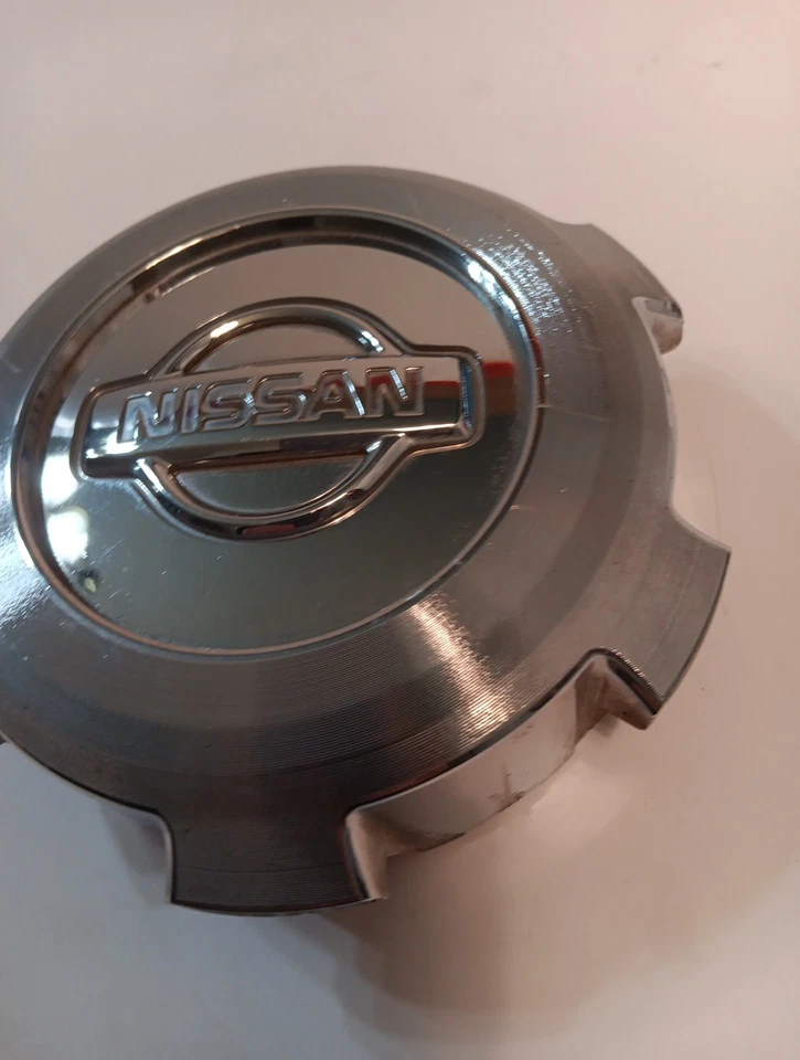 1996-1999 Nissan Pathfinder OEM Chrome Center Wheel Rim Cap 40315-0W400 OEM - Image 4 of 4