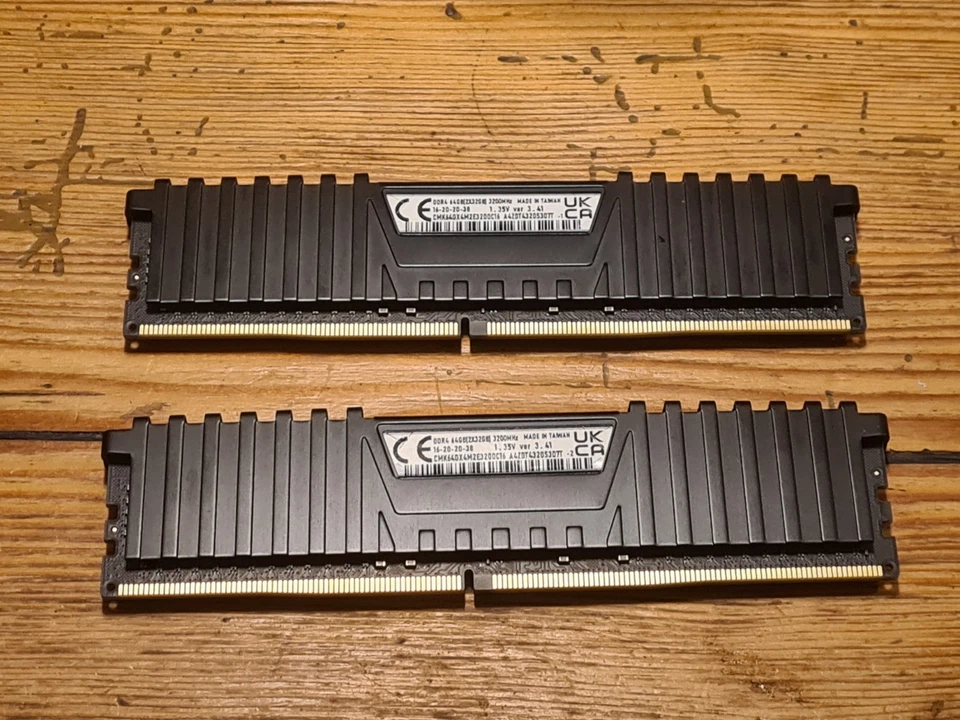 Corsair Vengeance LPX 64GB DDR4 3200MHz CL16 2x32GB (CMK64GX4M2E3200C16) - Bild 3 von 3