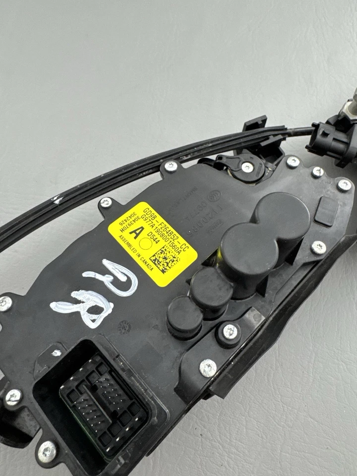 Lincoln Continental 2017-2020 pasajero derecho cerradura puerta trasera pestillo actuador OEM Foto 3 de 4