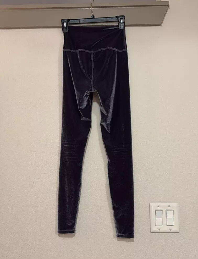 beyond-yoga velvet motion high waisted midi leggings