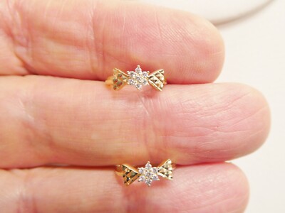 10K ECHT GELBGOLD DESIGNS SCHLEIFE BLUME CE AUSGEFALLENE OHRRINGE