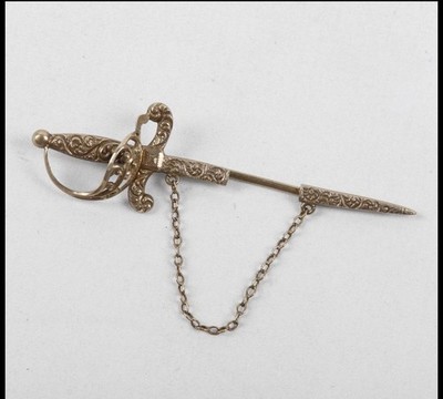 Vintage STERLING SILVER ENGRAVED MOVBLE DAGGER SWORD BROOCH PIN