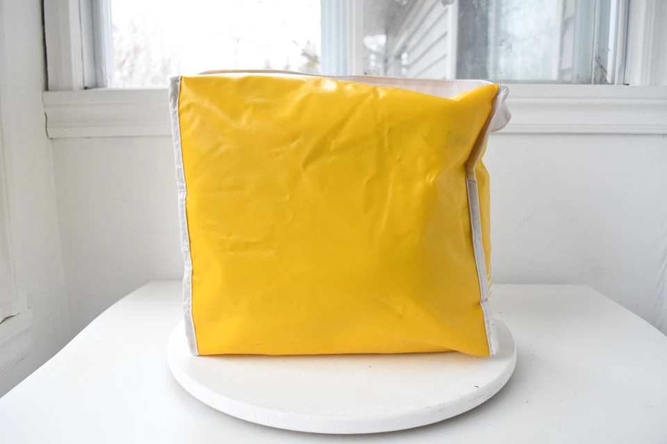 Montreal Expos early 1980's Paul Masson Cooler Promo Promotional Bag MLB - Image 4 of 4