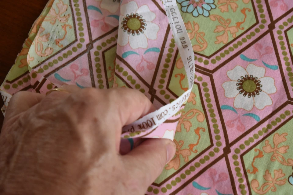 Edredón floral de algodón de 19" largo, verde y rosa, galería de arte/"chica femenina", N2226 Foto 4 de 4