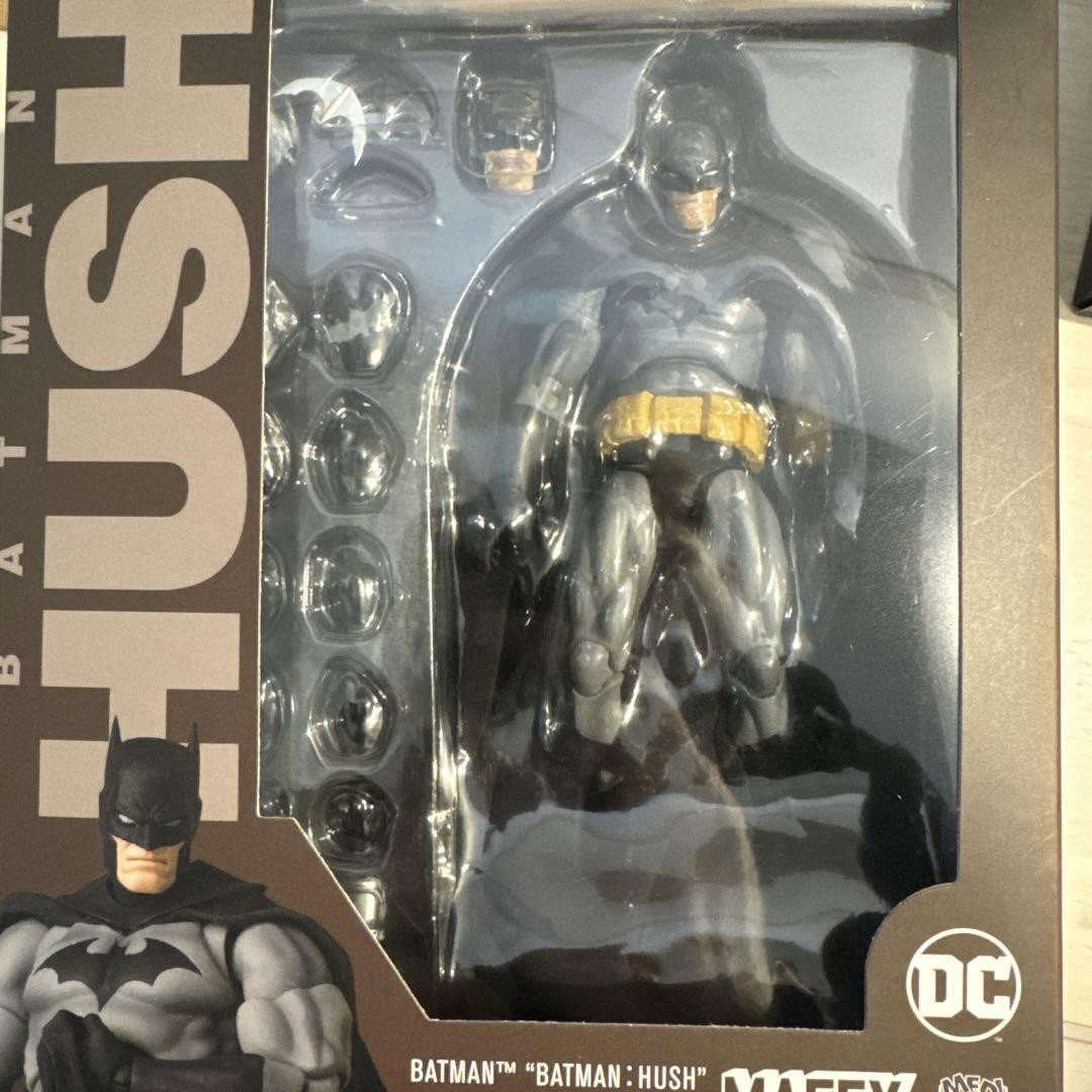 Mafex Batman Hush Black Ver. No.126 | eBay Mafex Batman Hush Black Ver. No.126 | eBay