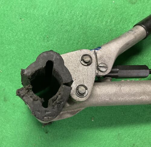 Park Tools Bike Repair Stand Frame Clamp. Model 101L - Picture 3 of 5