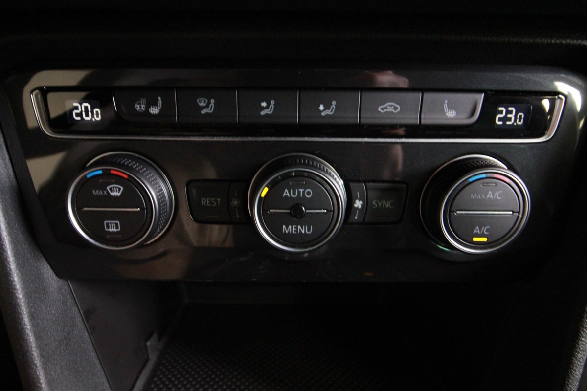 VW Tiguan 2,0 TDi 150 IQ.Drive DSG