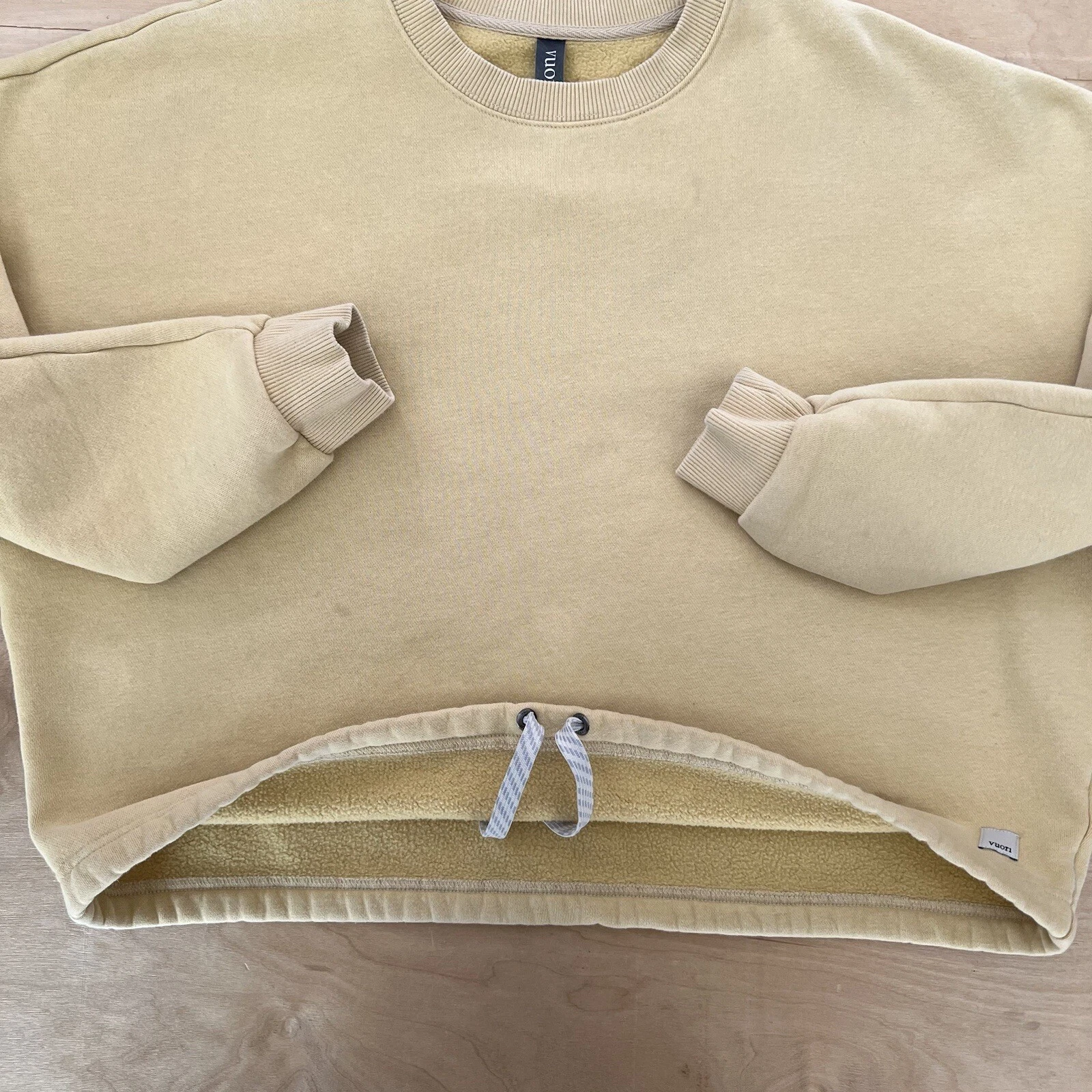 vuori restore oversized crew athleisure workout sweatshirt