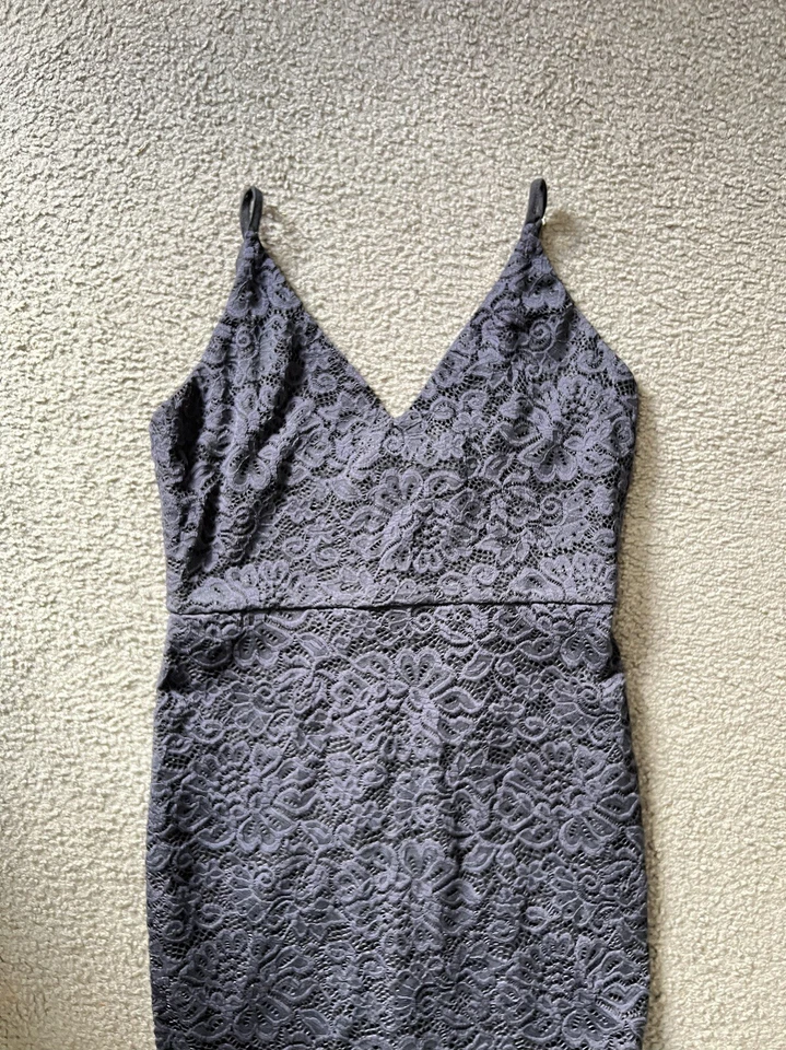 Vestido Maxim para mujer negro sin mangas cuello en V de encaje con etiquetas talla L longitud midi Foto 4 de 4