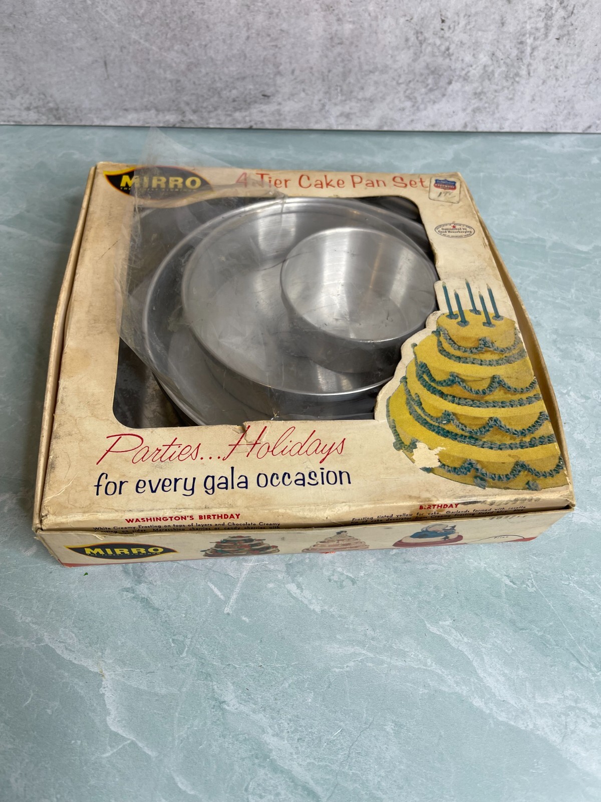 Vintage Mirro 4-tier round Cake Pan Set aluminum Party holiday READ