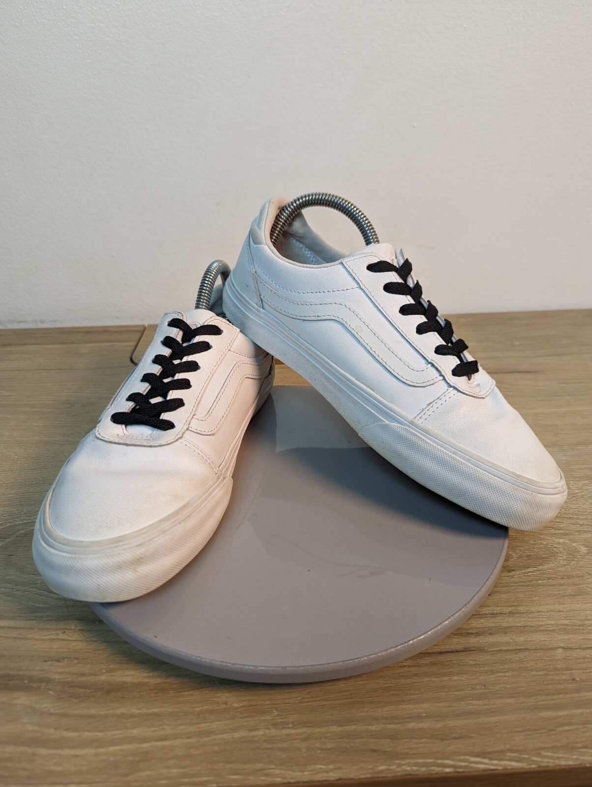 Vans Old Skool Sk8 Low Leather Skateboarding Shoes White Womens Size 8