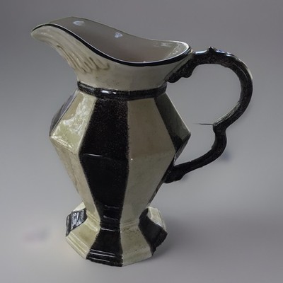 222 Fifth  San Marco  64oz  Disc Over 20yrs Striking Angular Lines Rare Pitcher