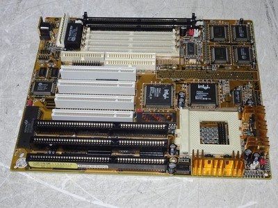 EFA P5 AT Socket 7 3x ISA Motherboard
