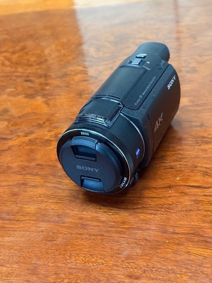 Sony FDR-AX55 4K Camcorder Handycam 2 Batteries Zoom