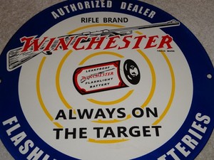 VINTAGE WINCHESTER RIFLE FLASHLIGHT BATTERY 11 3/4" PORCELAIN METAL GAS OIL SIGN